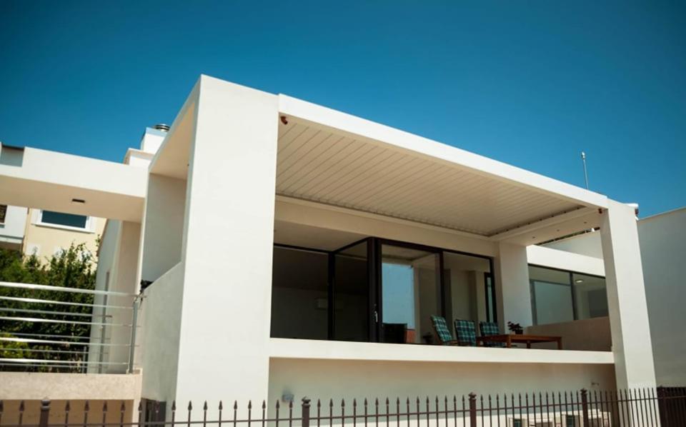 Villa Calypso Palaiontsiflikion Exterior photo